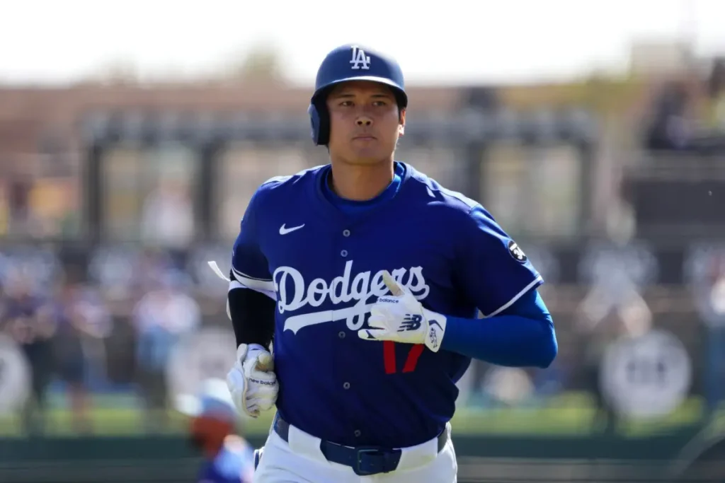 Shohei Ohtani’s Pitching Progress: Dave Roberts Updates Dodgers Shohei Ohtani’s Pitching Progress: Dave Roberts Updates Dodgers